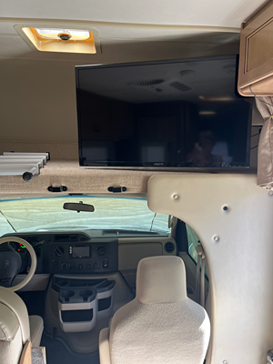 2018 THOR MOTOR COACH FREEDOM ELITE photo 9