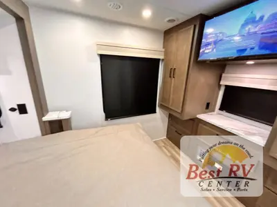 2027 Forest River Georgetown 5 Series photo 50