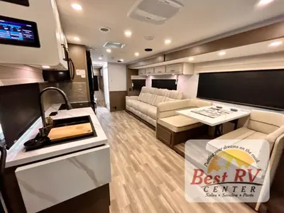 2027 Forest River Georgetown 5 Series photo 13