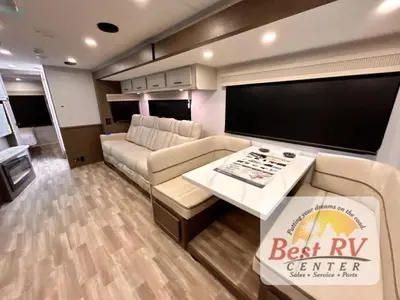 2027 Forest River Georgetown 5 Series photo 17