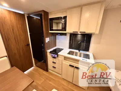 2027 Winnebago Access photo 20