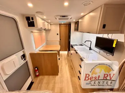 2027 Winnebago Micro Minnie photo 9