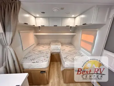 2027 Winnebago Micro Minnie photo 41