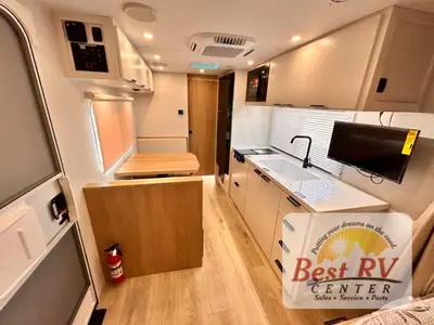 2027 Winnebago Micro Minnie photo 11