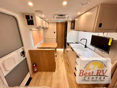 2027 Winnebago Micro Minnie photo 10