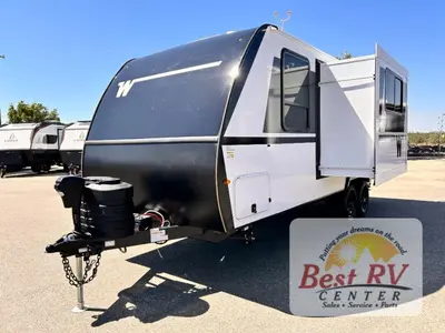 2027 Winnebago Micro Minnie photo 8