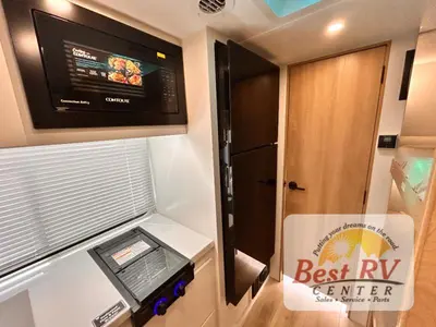 2027 Winnebago Micro Minnie photo 34