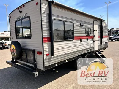 2019 Forest River Cherokee Grey Wolf photo 3