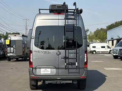2027 Winnebago Revel photo 8