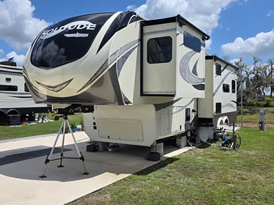 2018 GRAND DESIGN SOLITUDE photo 22