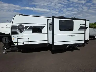 2027 Keystone Passport SL Series East 229BH photo 3