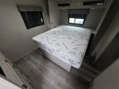 2023 Coachmen Catalina Legacy Edition 263FKDS photo 17