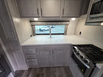 2023 Coachmen Catalina Legacy Edition 263FKDS photo 14