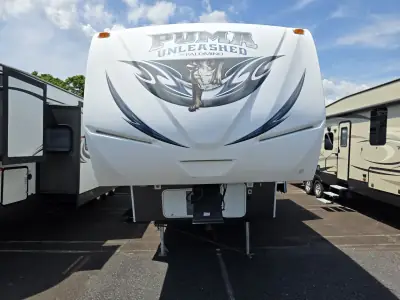 2014 Palomino Puma Unleashed 356QBL photo 3