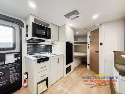 2026 Grand Design Transcend One photo 13