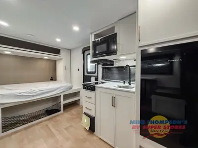 2026 Grand Design Transcend One photo 25