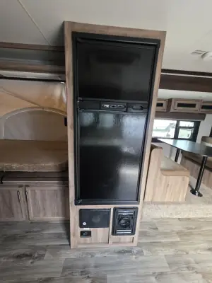 2018 Jayco Jay Feather EXP 23F photo 11