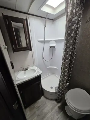 2018 Jayco Jay Feather EXP 23F photo 16