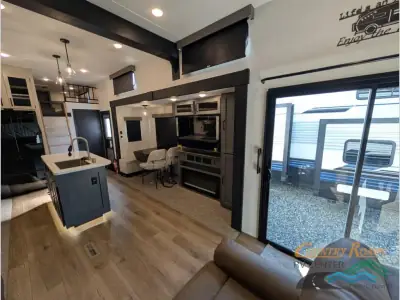 2026 Forest River Puma Vista 420LFT photo 12