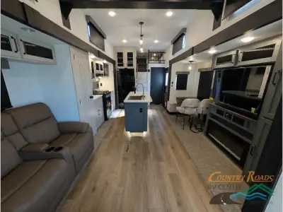 2026 Forest River Puma Vista 420LFT photo 11