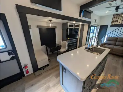 2026 Forest River Puma Vista 420LFT photo 9