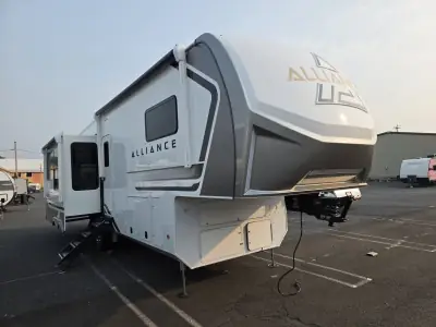 2027 Alliance Paradigm 310RL