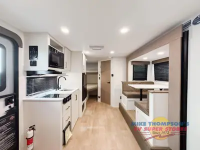 2026 Grand Design Transcend One photo 8