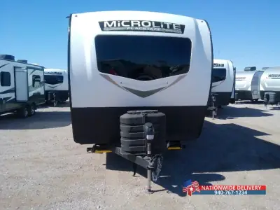 2025 Forest River Flagstaff Micro Lite 25DBH photo 3
