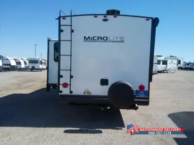 2025 Forest River Flagstaff Micro Lite 25DBH photo 6