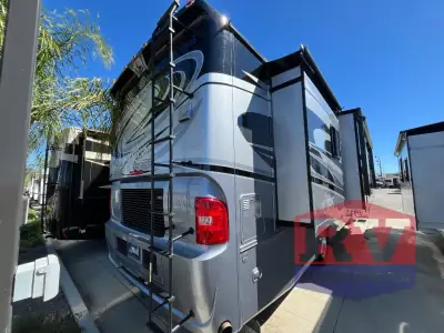 2016 Tiffin Motorhomes Allegro RED 33 AA photo 5