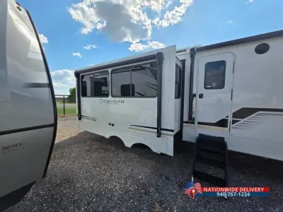 2026 Keystone Cougar Half-Ton 29RLP photo 6