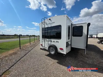 2026 Keystone Cougar Half-Ton 29RLP photo 3