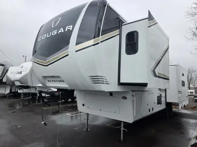 2026 Keystone Cougar 316RLS photo 3