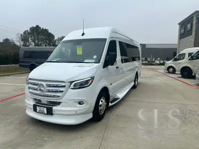 2026 Midwest Automotive Designs G55 9 Passenger photo 7