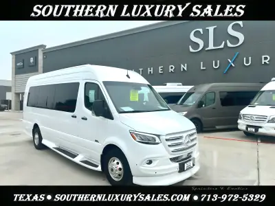 2026 Midwest Automotive Designs G55 9 Passenger