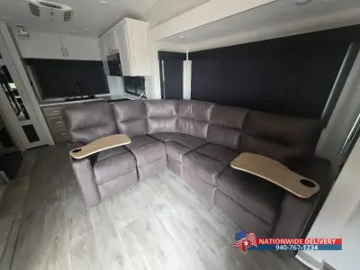 2026 Jayco Eagle 365UKTS photo 14