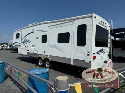 2005 Keystone Mountaineer 328RLS photo 6