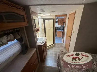 2005 Keystone Mountaineer 328RLS photo 20
