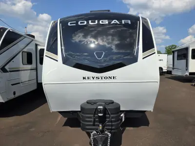 2026 Keystone Cougar Half-Ton 25MLE photo 3