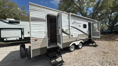 2015 Crossroads Zinger 280BH photo 7