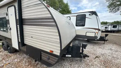 2020 Wildwood By Forest River X-Lite 171RBXL photo 34