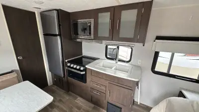 2020 Wildwood By Forest River X-Lite 171RBXL photo 15