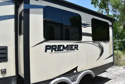 2018 Keystone Bullet 30RIPR photo 10