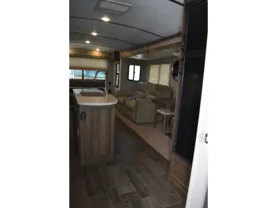 2018 Keystone Bullet 30RIPR photo 34
