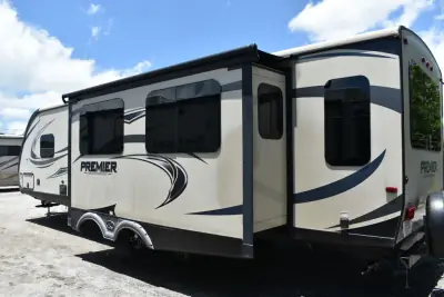 2018 Keystone Bullet 30RIPR photo 9