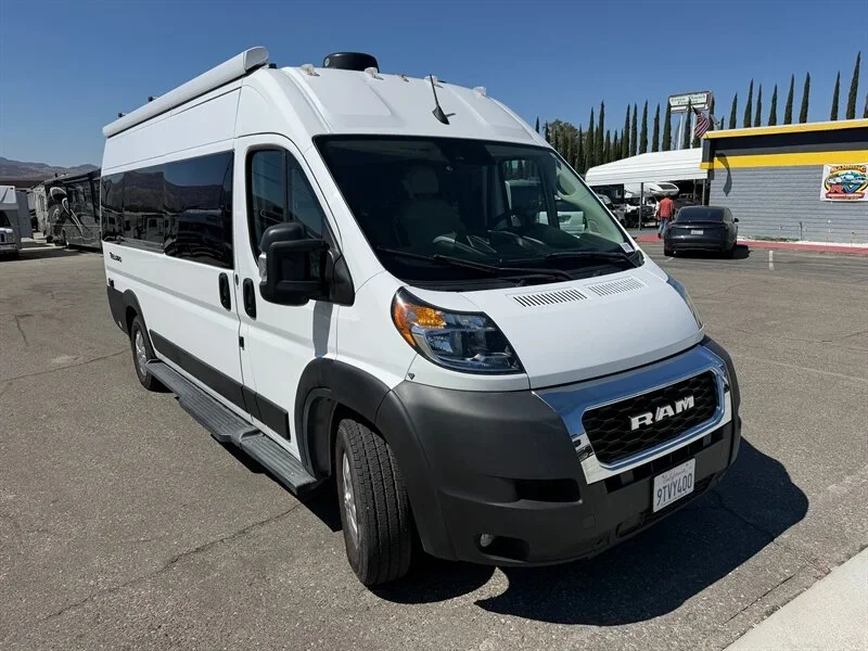2023 Thor TELLARO 20K exterior