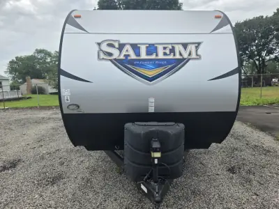 2018 Forest River Salem LE 28CKDS photo 4
