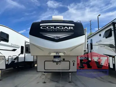 2021 Keystone Cougar Half-Ton 24RDS photo 3