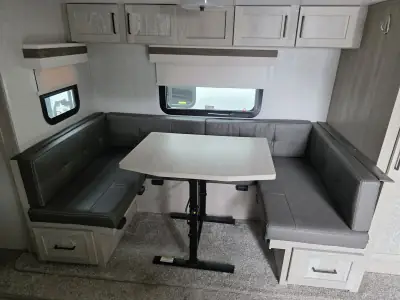 2022 Forest River Rockwood Mini Lite 2104S photo 12