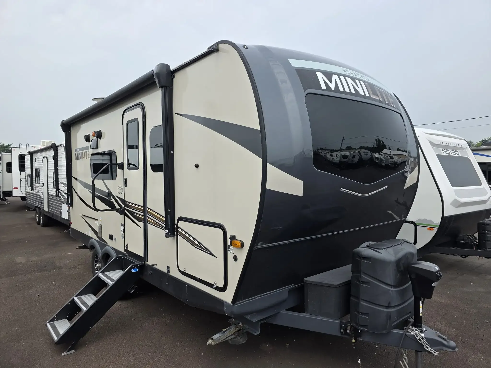 2022 Forest River Rockwood Mini Lite 2104S exterior